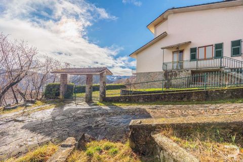 Farm hus i Zeri, Massa and Carrara, Zeri - € 220.000 | Ref: R07001ZERU-1320541 - foto 4