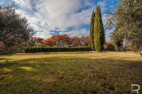 Farm hus i Cortona, Arezzo, Cortona - € 1.300.000 | Ref: R06889CORU-1321078 - foto 8