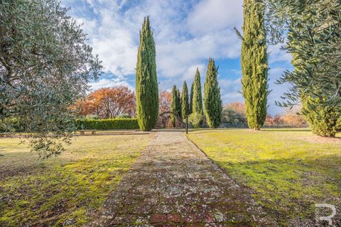 Farm hus i Cortona, Arezzo, Cortona - € 1.300.000 | Ref: R06889CORU-1321078 - foto 13