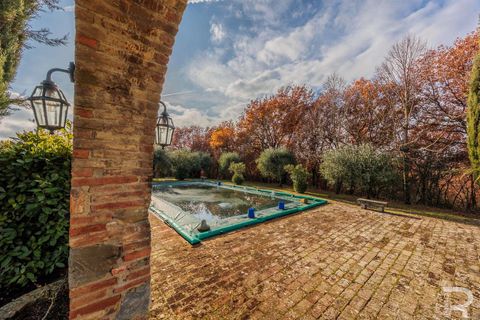 Farm hus i Cortona, Arezzo, Cortona - € 1.300.000 | Ref: R06889CORU-1321078 - foto 16