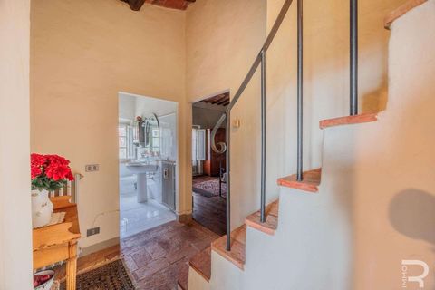 Farm hus i Cortona, Arezzo, Cortona - € 1.300.000 | Ref: R06889CORU-1321078 - foto 37