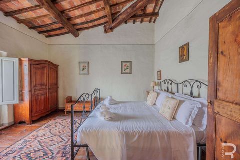Farm hus i Cortona, Arezzo, Cortona - € 1.300.000 | Ref: R06889CORU-1321078 - foto 38