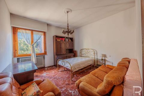 Villa a Poggibonsi, Siena, Poggibonsi - € 470.000 | Ref: R06875PORU-1321319 - foto 8