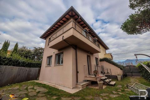 Villa i Camaiore, Lucca, Camaiore - € 530.000 | Ref: R06929CAVI-1322067 - foto 16