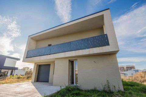 Villa a Chioggia, Venice, Chioggia - € 499.000 | Ref: R06920CHVI-1322175 - foto 2