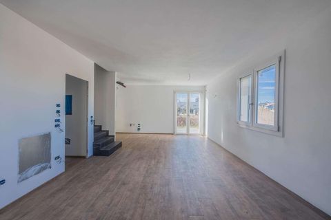 Villa a Chioggia, Venice, Chioggia - € 499.000 | Ref: R06920CHVI-1322175 - foto 6