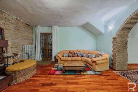 Villa a Collesalvetti, Livorno, Collesalvetti - € 430.000 | Ref: R06892COVI-1322394 - foto 34
