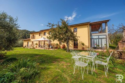 Farm hus i Buggiano, Pistoia, Buggiano - € 1.145.000 | Ref: R06878BURU-1322691 - foto 3