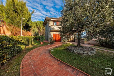 Villa a Vinci, Florence, Vinci - € 930.000 | Ref: R06869VIVI-1322926 - foto 2