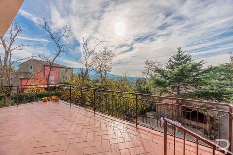 Farm hus i Cortona, Arezzo, Cortona - € 560.000 | Ref: R06854CORU-1323132 - foto 26