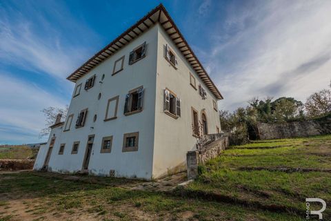 Villa i Arezzo, Arezzo, Arezzo - € 590.000 | Ref: R05235ARVI-1323419 - foto 2