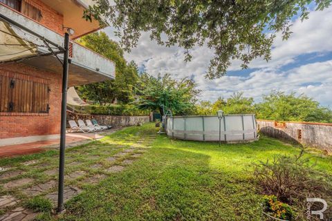 Villa a Camaiore, Lucca, Camaiore - € 980.000 | Ref: R06673CAVI-1325938 - foto 23