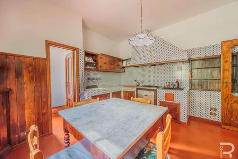 Villa a Camaiore, Lucca, Camaiore - € 980.000 | Ref: R06673CAVI-1325938 - foto 41