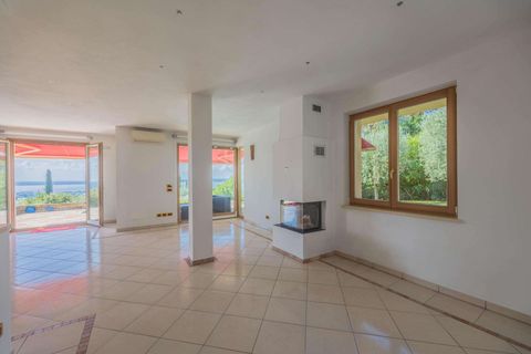Villa i Cavaion Veronese, Verona, Cavaion Veronese - € 1.800.000 | Ref: R06676CAVI-1326123 - foto 16
