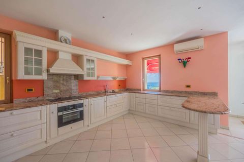 Villa i Cavaion Veronese, Verona, Cavaion Veronese - € 1.800.000 | Ref: R06676CAVI-1326123 - foto 20