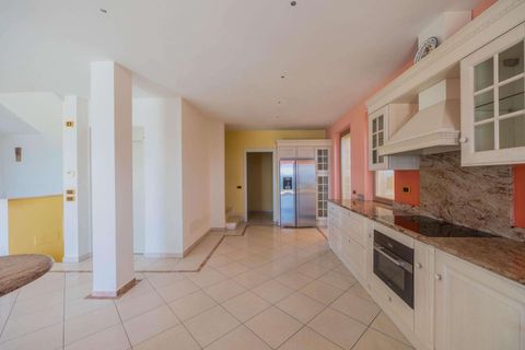 Villa i Cavaion Veronese, Verona, Cavaion Veronese - € 1.800.000 | Ref: R06676CAVI-1326123 - foto 22