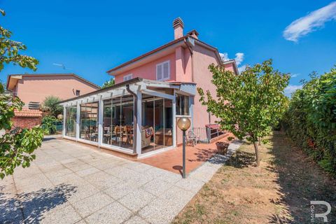 Villa a Follonica, Grosseto, Follonica - € 850.000 | Ref: R06581FOVI-1327194 - foto 5