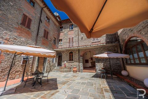 Farm hus i Loro Ciuffenna, Arezzo, Loro Ciuffenna - € 3.300.000 | Ref: R06572LOCA-1327413 - foto 15