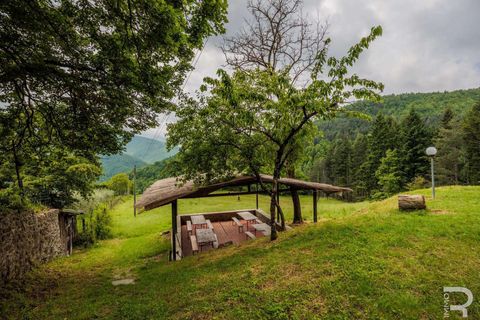 Farm hus i Bibbiena, Arezzo, Bibbiena - € 700.000 | Ref: R06394BIRU-1330085 - foto 35