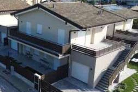 Lejlighed i Bedizzole, Brescia, Bedizzole - € 499.000 | Ref: R06313BE4Z-1330575 - foto 7