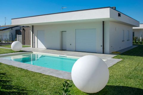 Villa i Bedizzole, Brescia, Bedizzole - € 499.000 | Ref: R06309BEVI-1331061 - foto 1