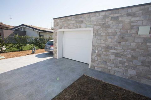 Villa i Bedizzole, Brescia, Bedizzole - € 499.000 | Ref: R06309BEVI-1331061 - foto 12