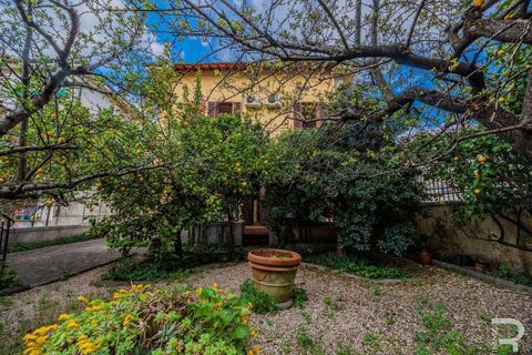 Villa a Florence, Florence, Florence - € 1.400.000 | Ref: R06258FIVI-1331719 - foto 28