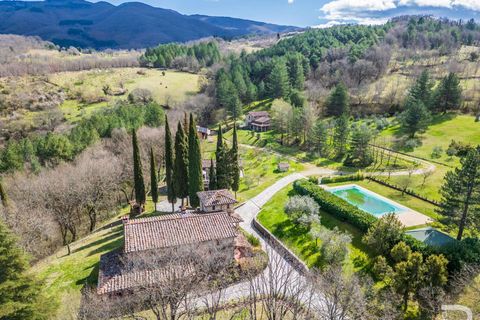 Farm hus i Chiusi della Verna, Arezzo, Chiusi della Verna - € 1.400.000 | Ref: R06254CHAG-1331750 - foto 2