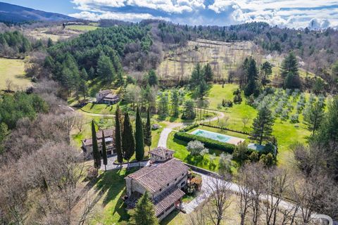 Farm hus i Chiusi della Verna, Arezzo, Chiusi della Verna - € 1.400.000 | Ref: R06254CHAG-1331750 - foto 12