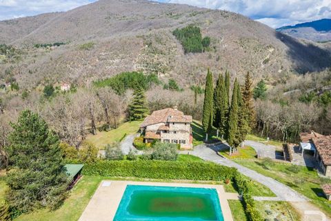 Farm hus i Chiusi della Verna, Arezzo, Chiusi della Verna - € 1.400.000 | Ref: R06254CHAG-1331750 - foto 29