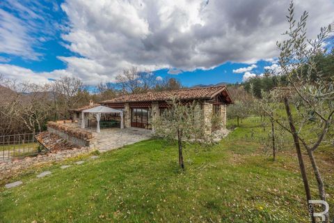 Farm hus i Chiusi della Verna, Arezzo, Chiusi della Verna - € 1.400.000 | Ref: R06254CHAG-1331750 - foto 39