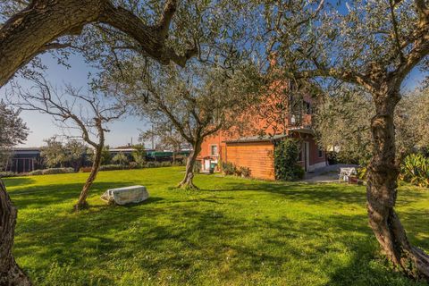 Villa a Lazise, Verona, Lazise - € 1.900.000 | Ref: R06288LAVI-1331945 - foto 4