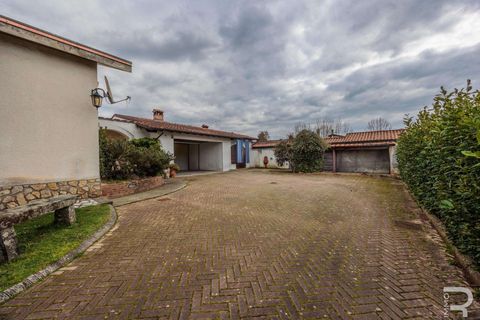 Villa i Barga, Lucca, Barga - € 580.000 | Ref: R06248BAVI-1332747 - foto 4