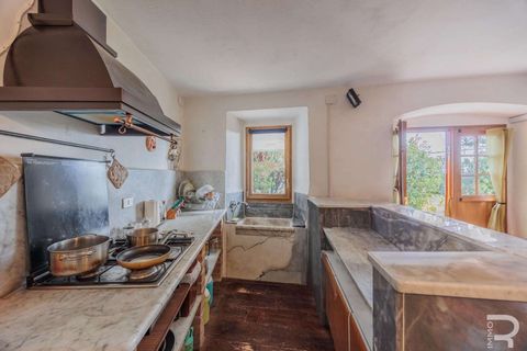Villa i Carrara, Massa and Carrara, Carrara - € 448.000 | Ref: R06188CAVI-1333303 - foto 12