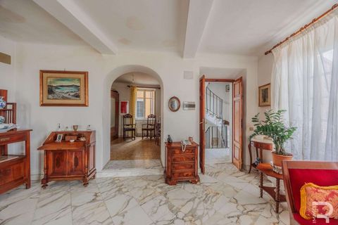 Villa i Carrara, Massa and Carrara, Carrara - € 448.000 | Ref: R06188CAVI-1333303 - foto 17