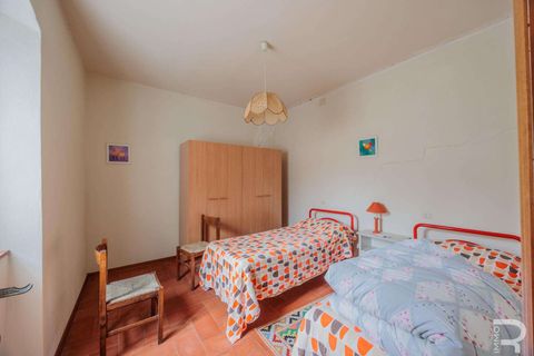 Farm hus i Bucine, Arezzo, Bucine - € 650.000 | Ref: R06043BURU-1333929 - foto 32