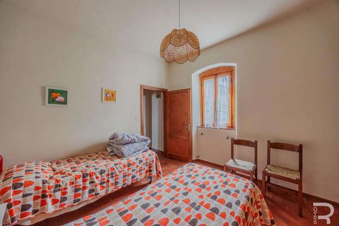 Farm hus i Bucine, Arezzo, Bucine - € 650.000 | Ref: R06043BURU-1333929 - foto 33