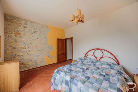 Farm hus i Bucine, Arezzo, Bucine - € 650.000 | Ref: R06043BURU-1333929 - foto 35