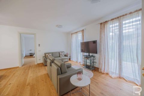 Villa a Montecatini Terme, Pistoia, Montecatini Terme - € 510.000 | Ref: R06074MO4Z-1334340 - foto 2