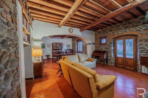Farm hus i Buggiano, Pistoia, Buggiano - € 750.000 | Ref: R06028BURU-1334736 - foto 12