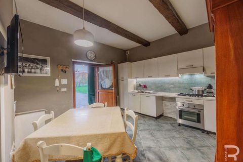 Farm hus i Buggiano, Pistoia, Buggiano - € 750.000 | Ref: R06028BURU-1334736 - foto 21