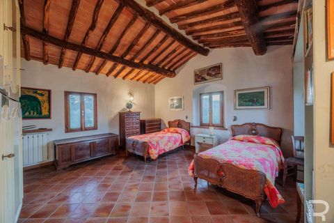 Farm hus i Buggiano, Pistoia, Buggiano - € 750.000 | Ref: R06028BURU-1334736 - foto 25