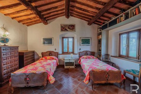 Farm hus i Buggiano, Pistoia, Buggiano - € 750.000 | Ref: R06028BURU-1334736 - foto 26