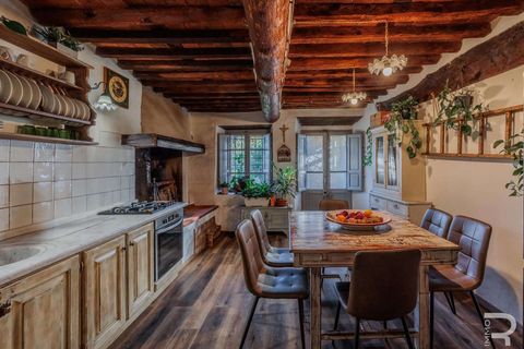 Farm hus i Camaiore, Lucca, Camaiore - € 350.000 | Ref: R0550009CARU-1335179 - foto 17