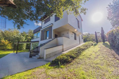 Villa a Lamporecchio, Pistoia, Lamporecchio - € 690.000 | Ref: R054907LAVI-1335452 - foto 3