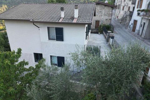 Villa a Tremosine, Brescia, Tremosine - € 565.000 | Ref: R054904TRVI-1335603 - foto 2