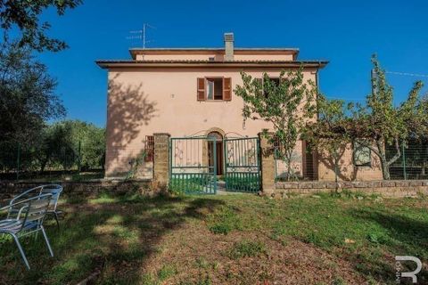 Farm hus i Sorano, Grosseto, Sorano - € 288.000 | Ref: R054810SORU-1336155 - foto 10