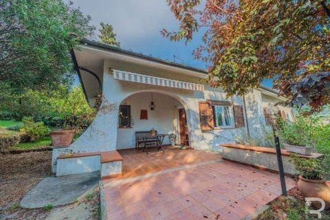 Villa i Camaiore, Lucca, Camaiore - € 640.000 | Ref: R054799CAHH-1336246 - foto 19