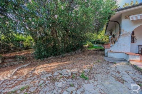 Villa i Camaiore, Lucca, Camaiore - € 640.000 | Ref: R054799CAHH-1336246 - foto 23