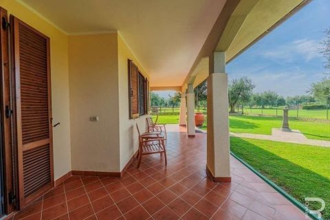 Villa i Grosseto, Grosseto, Grosseto - € 550.000 | Ref: R054789GRZH-1336377 - foto 12